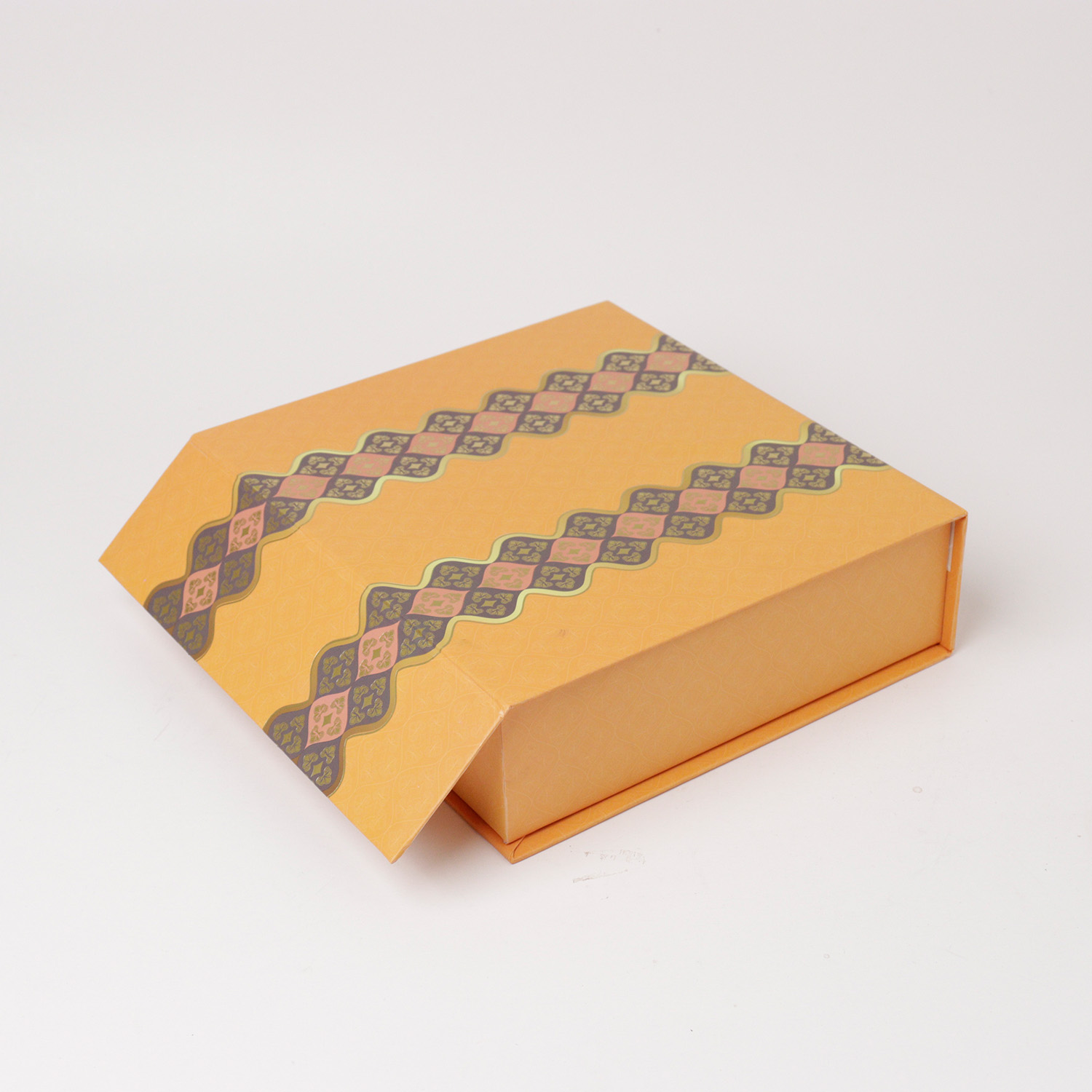 PH6 – Premium Diwali Hamper - Image 5